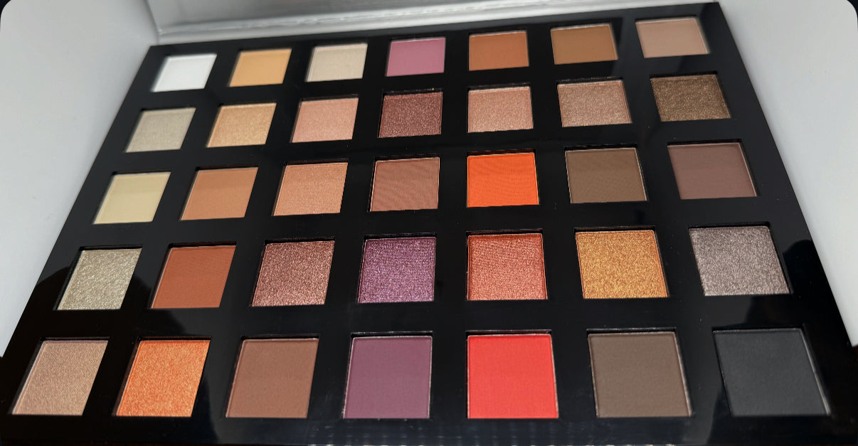 Mahndisa-Eyeshadow palette
